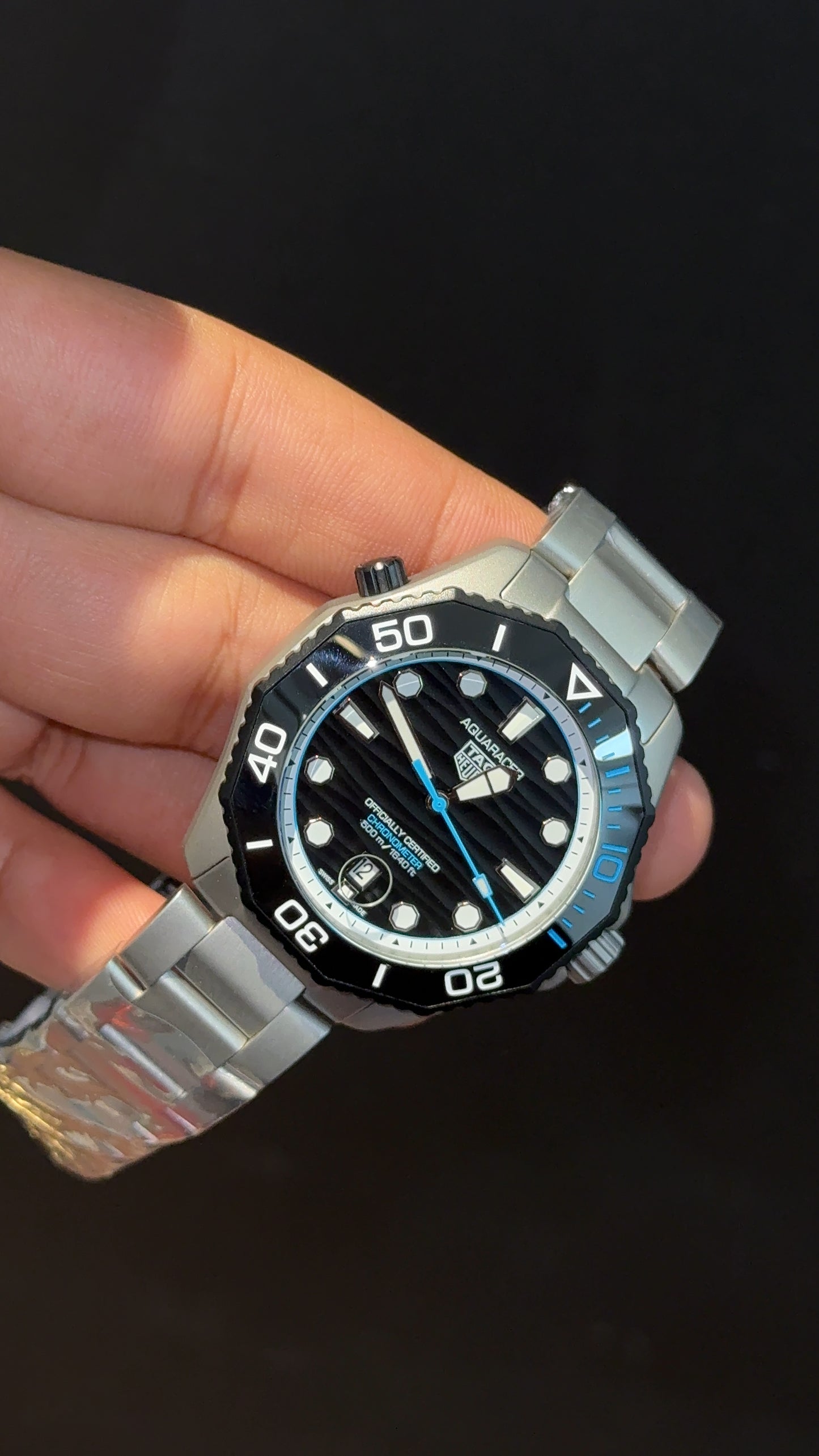 Tag Aquaracer | Silver Chain | Black Bezel | Blue Needles | Black Dial