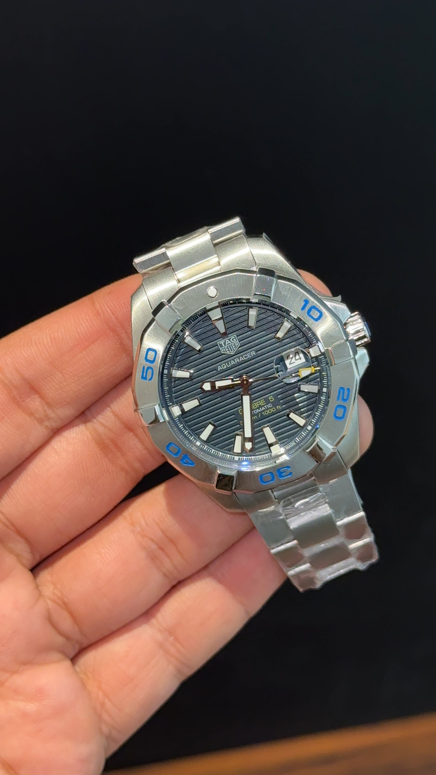 Tag Aquaracer | Calibre 5 | Silver Chain | Plain Bezel | Grey Dial