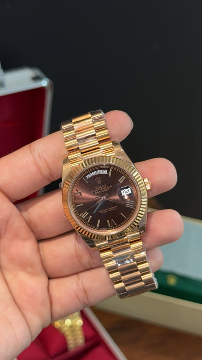 Premium Daydate | 40mm | Rose Chain | Dark Choco Index Dial