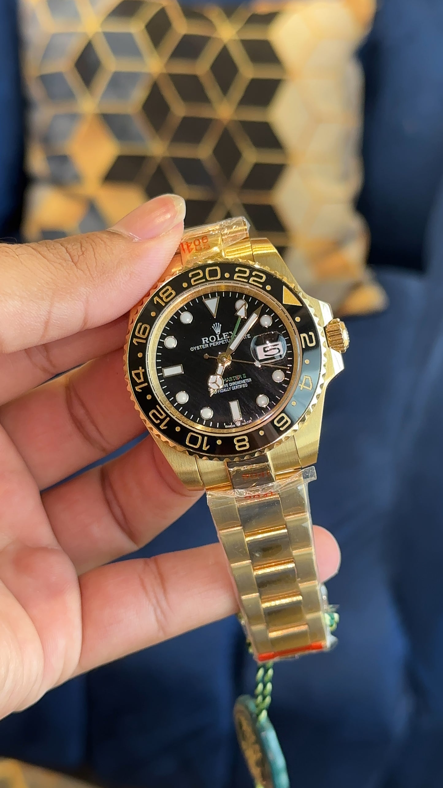 GMT All OYESTER Gold