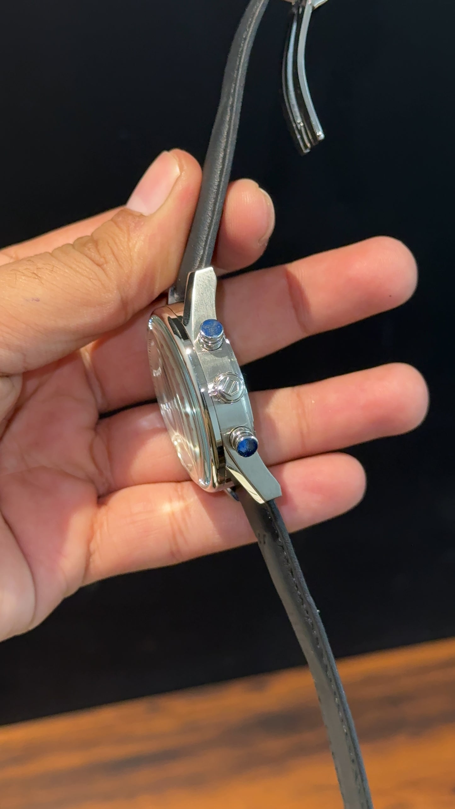 Tag Carrera | Black Strap | Silver Bezel | Red Chrono Niddles | White Dial