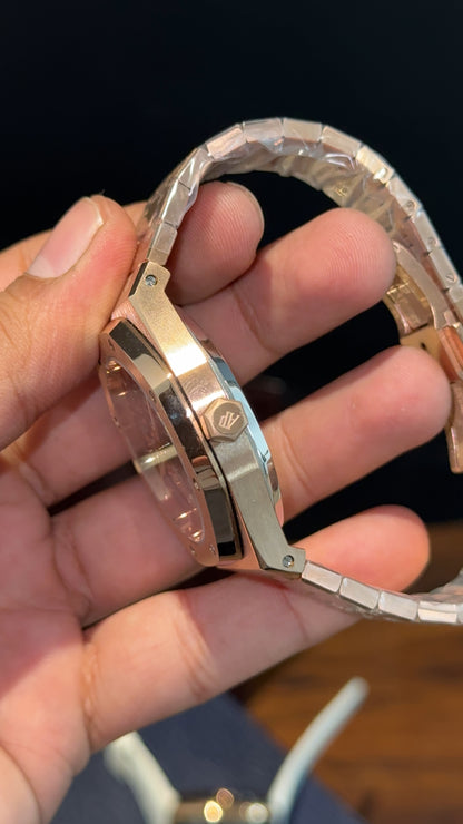 AP Skeleton | Auto | Rose Chain | Black Dial