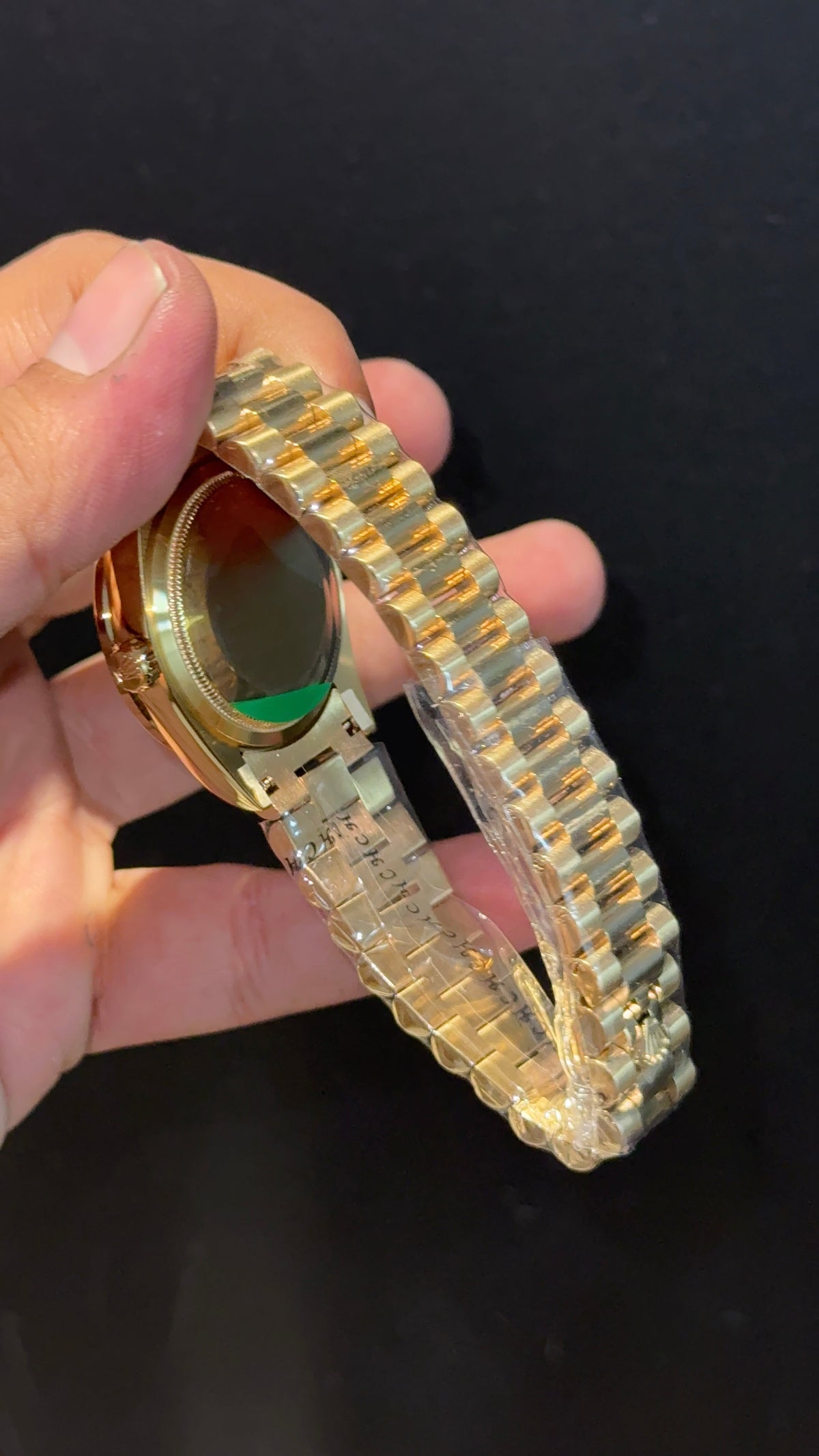 Premium Daydate | Diamond Bezel  | 36mm | Gold Chain | Green Pearl Dial