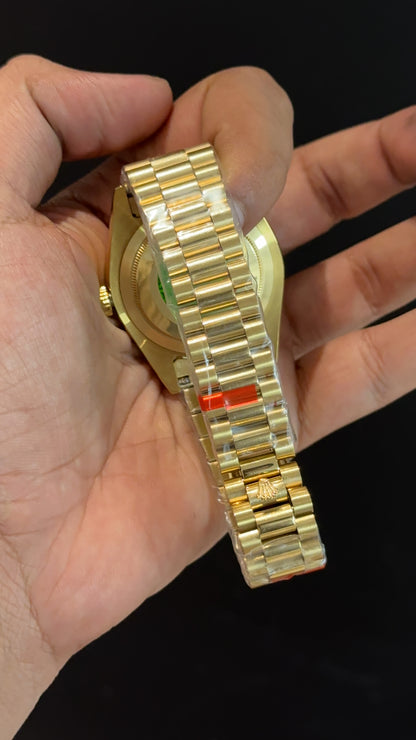 Daydate | Diamond Bezel | Gold Chain | Smokey Black Dial