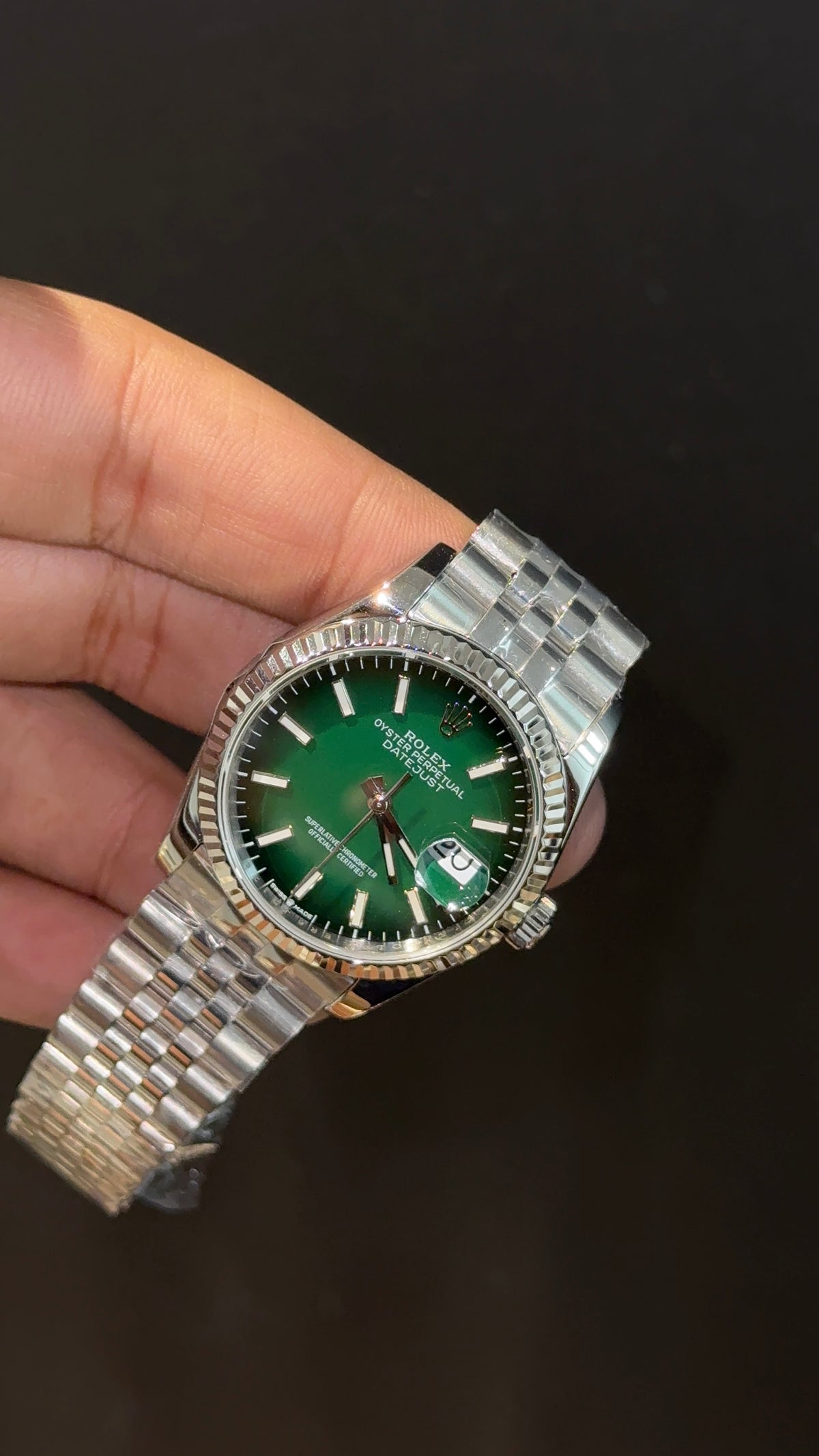 Premium DateJust | 36mm | Silver Chain | Gradient Green Dial