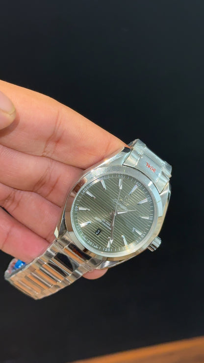 Omega Seamaster | Silver Chain | Olive Green Lines Dial