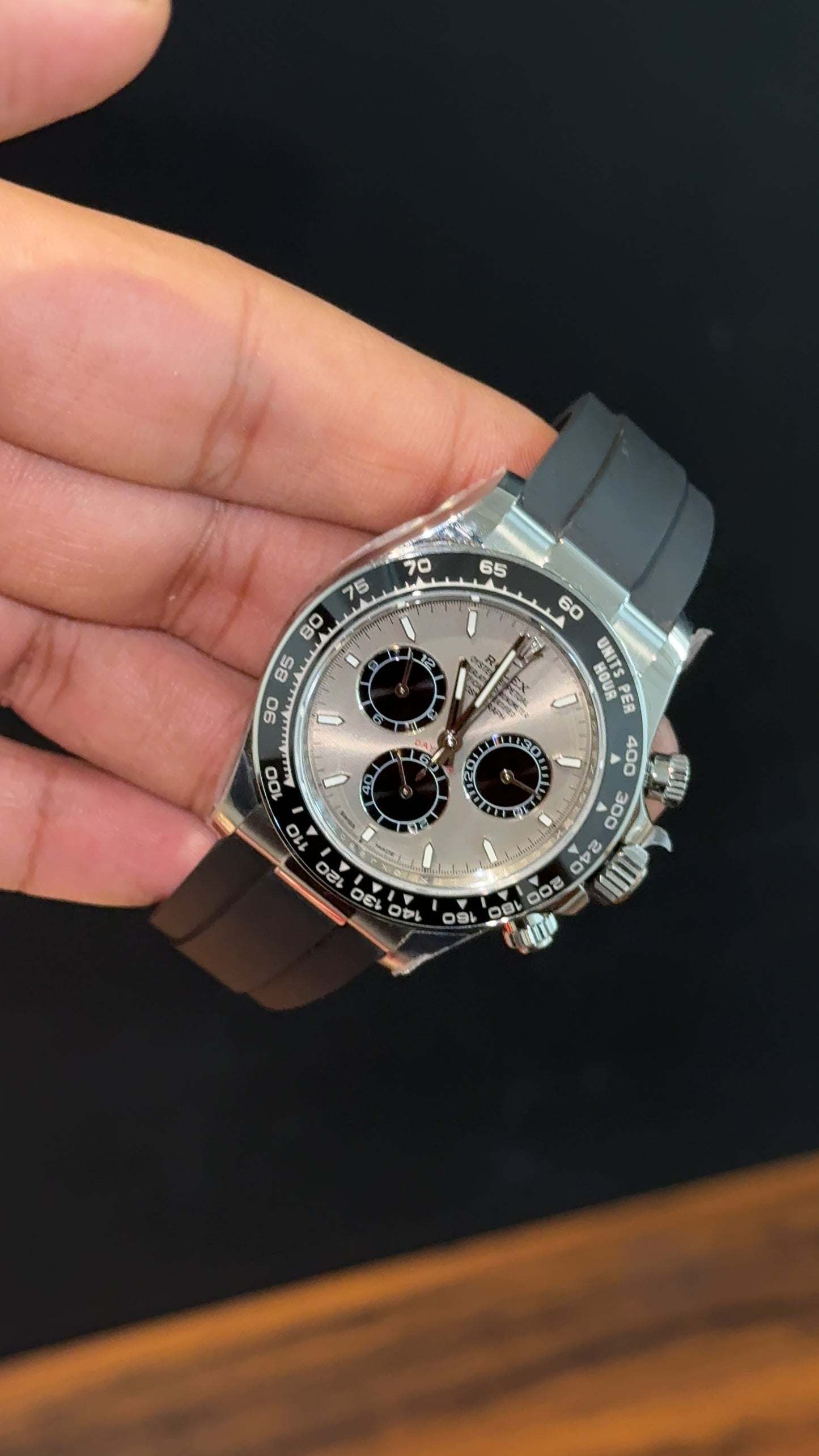 Executive Daytona | Gold | Black PVC Strap | Chrono | Gold Dial