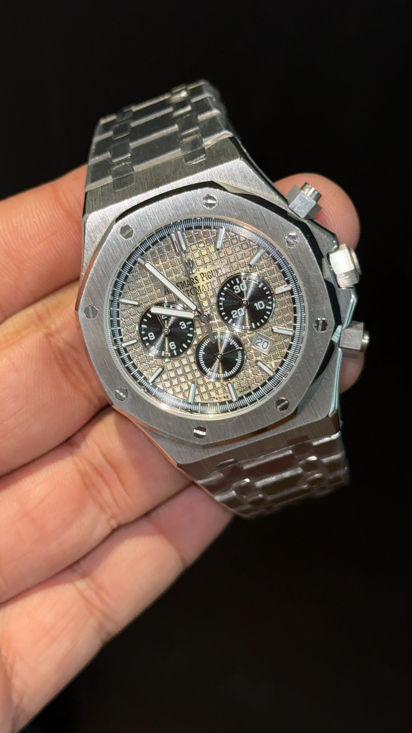 AP | Silver Chain | Black Chrono | Grey Dial