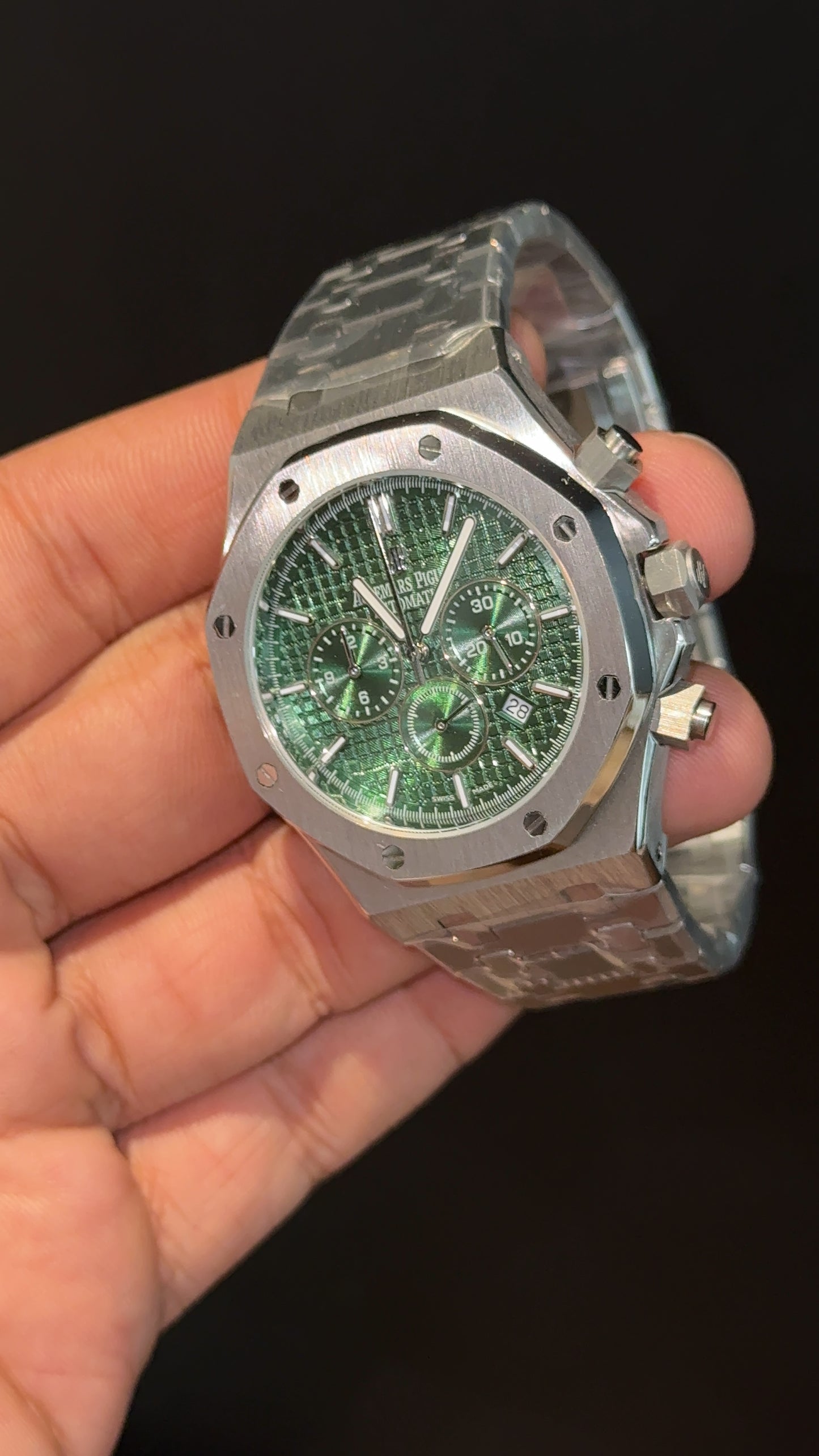 AP | Silver Chain | Green Chrono Dial
