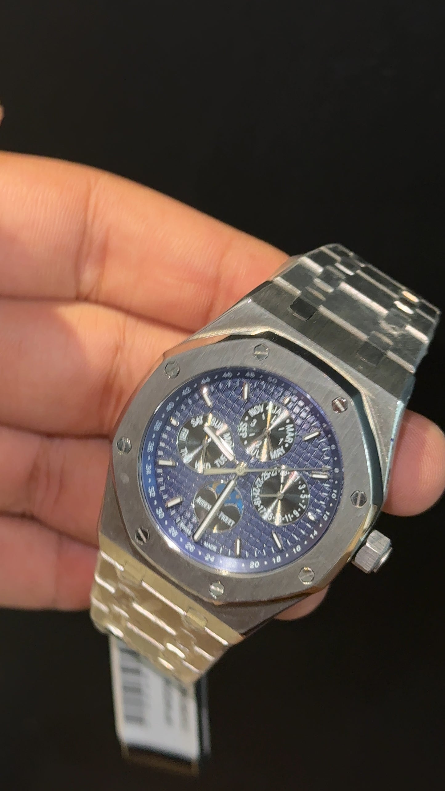 AP Auto | Silver Chain | Silver Chrono | Calendar Edition | Blue Box Dial
