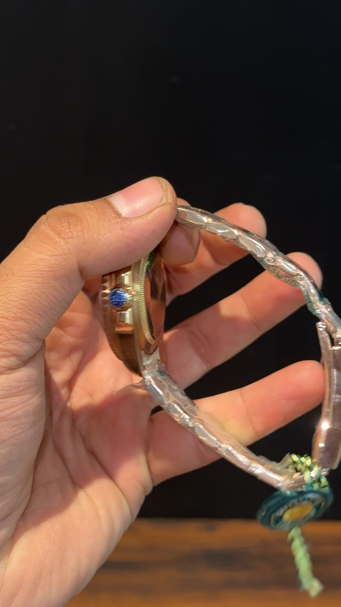 GMT Rootbear | Rose Oyester Chain | Red Landscape Dial