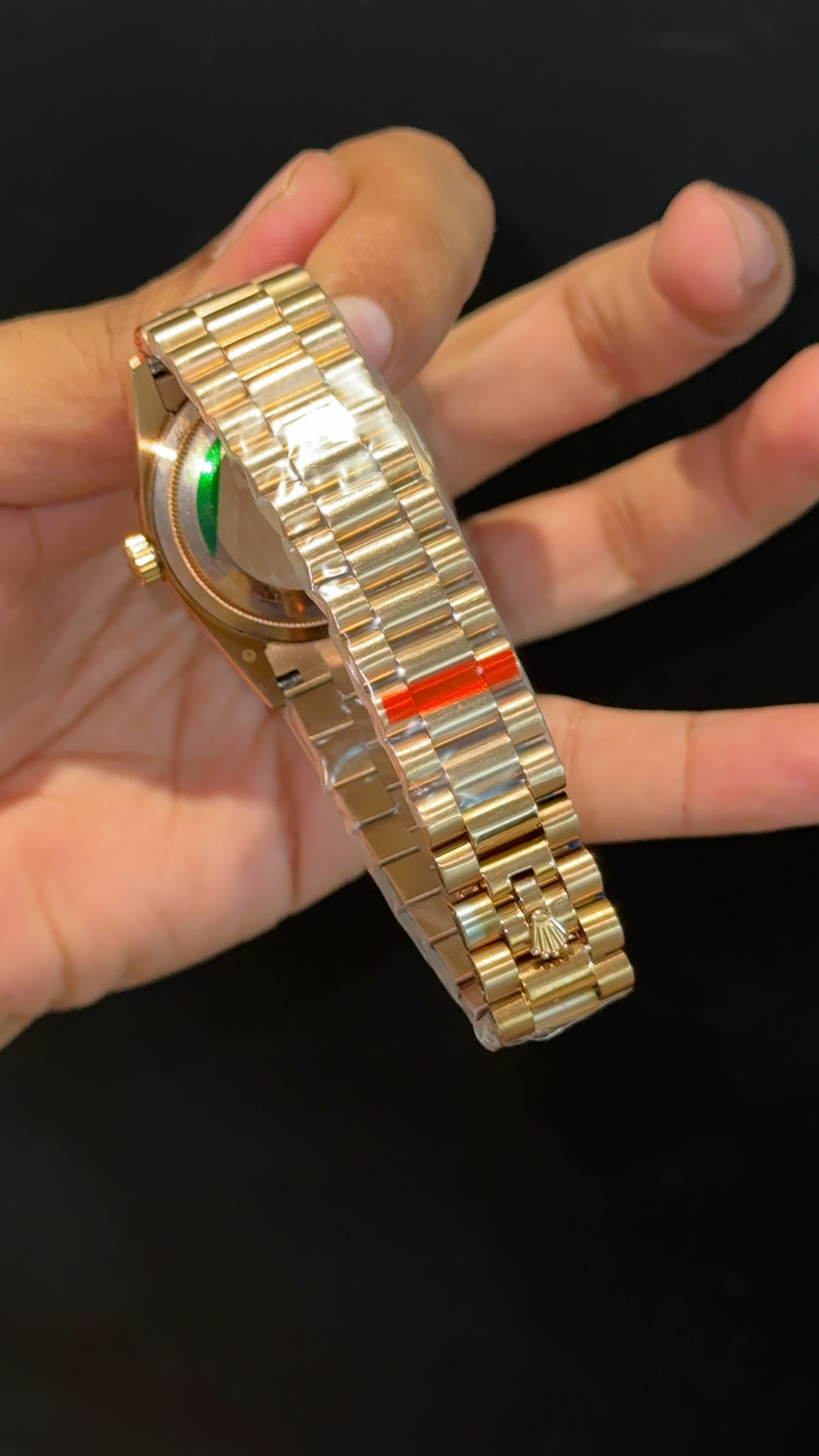Daydate | 36mm | Rose Chain | Diamond Case | Diamond Digit | Gradient Green Dial - twentyfour