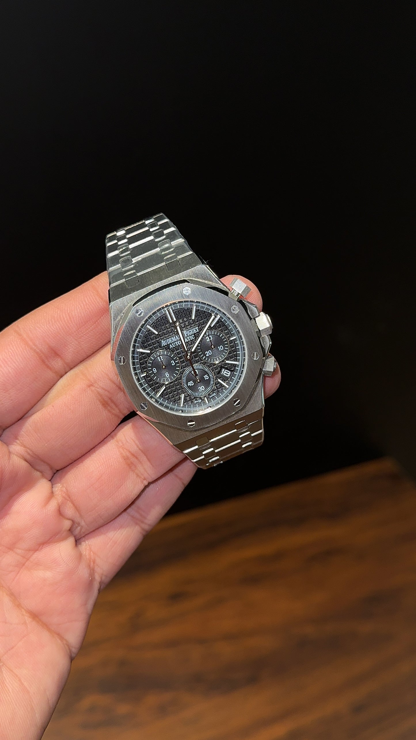 AP | Silver Chain | Chrono | Black Box Dial