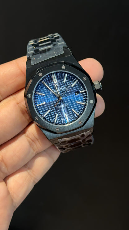 AP Auto | Black Chain | Blue Box Dial