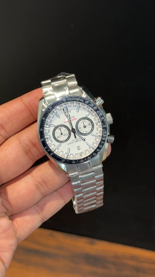 Omega Speedmaster | Master Chrono | Snoopy | White Dial - twentyfour