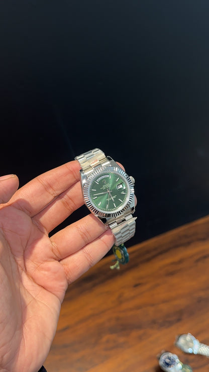 Daydate | Silver Chain | Green Dial