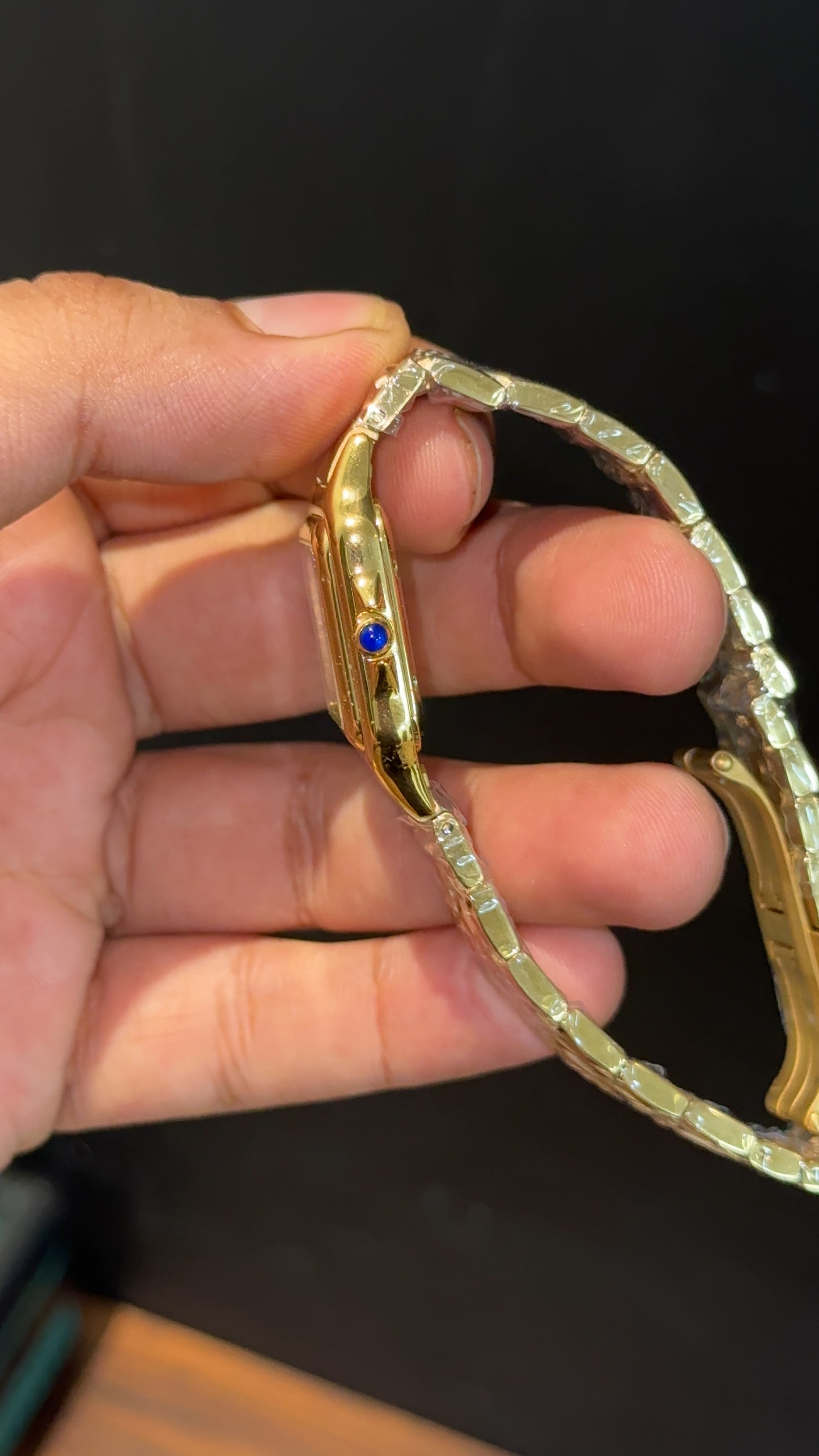 Cartier Panthere | 26mm | Woman | Gold Chain | White Dial