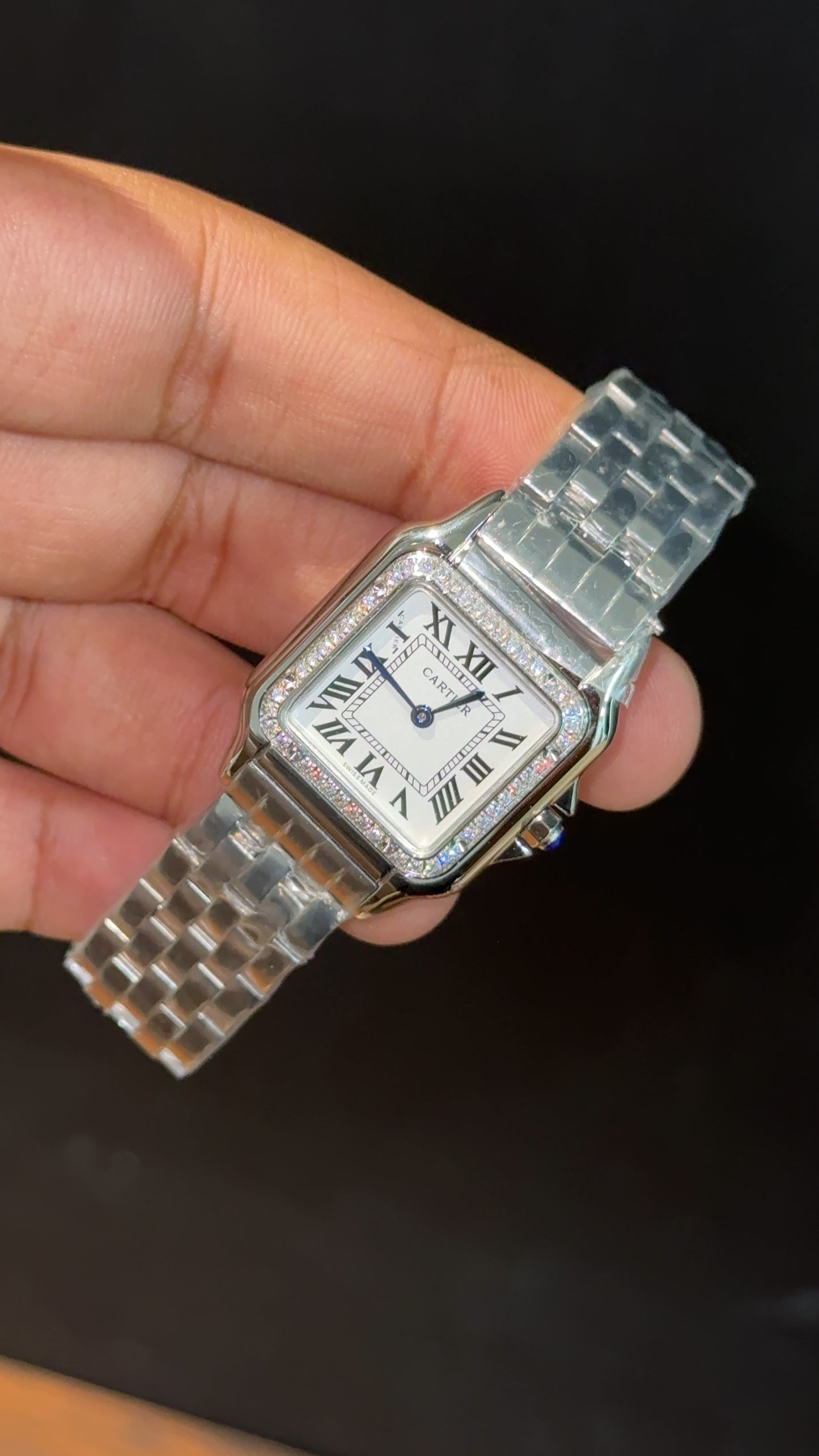 Cartier Panthere | 26mm | Woman  | Diamond Case | Silver Chain | White Dial