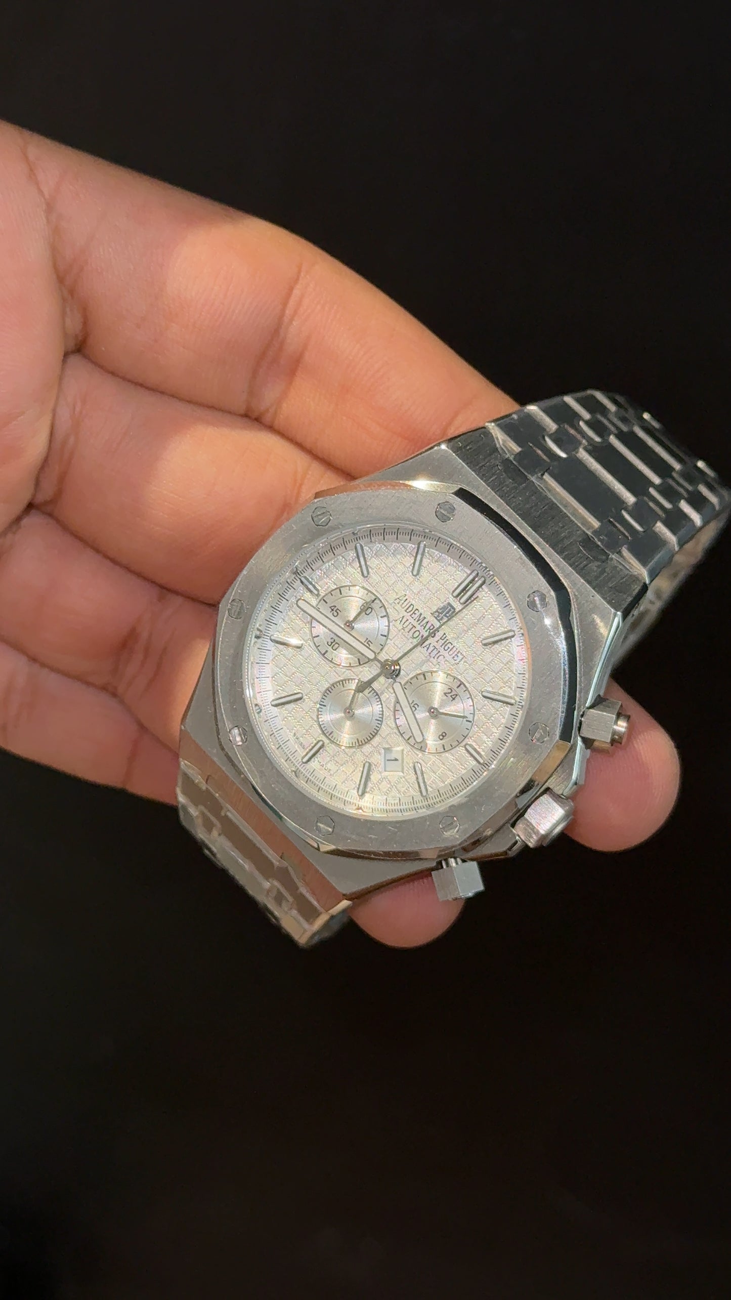 AP | Silver Chain | Light Silver Chrono Dial