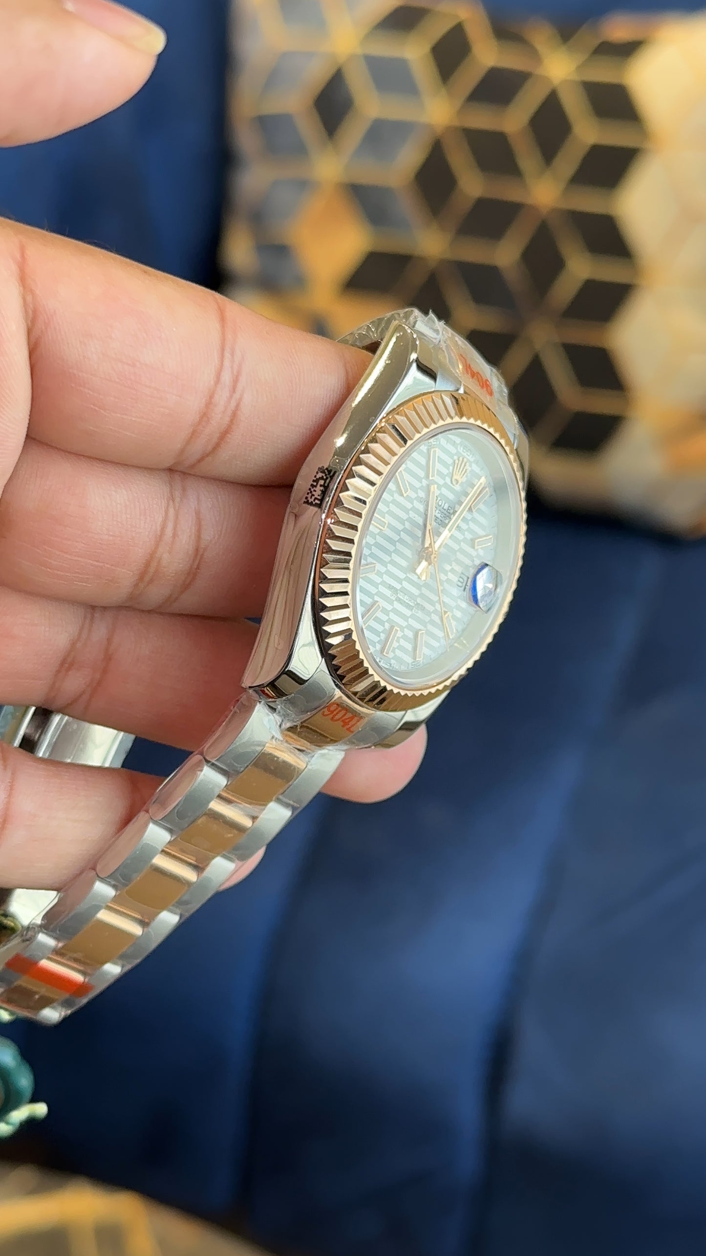 Datejust Two Tone  oyester grey text