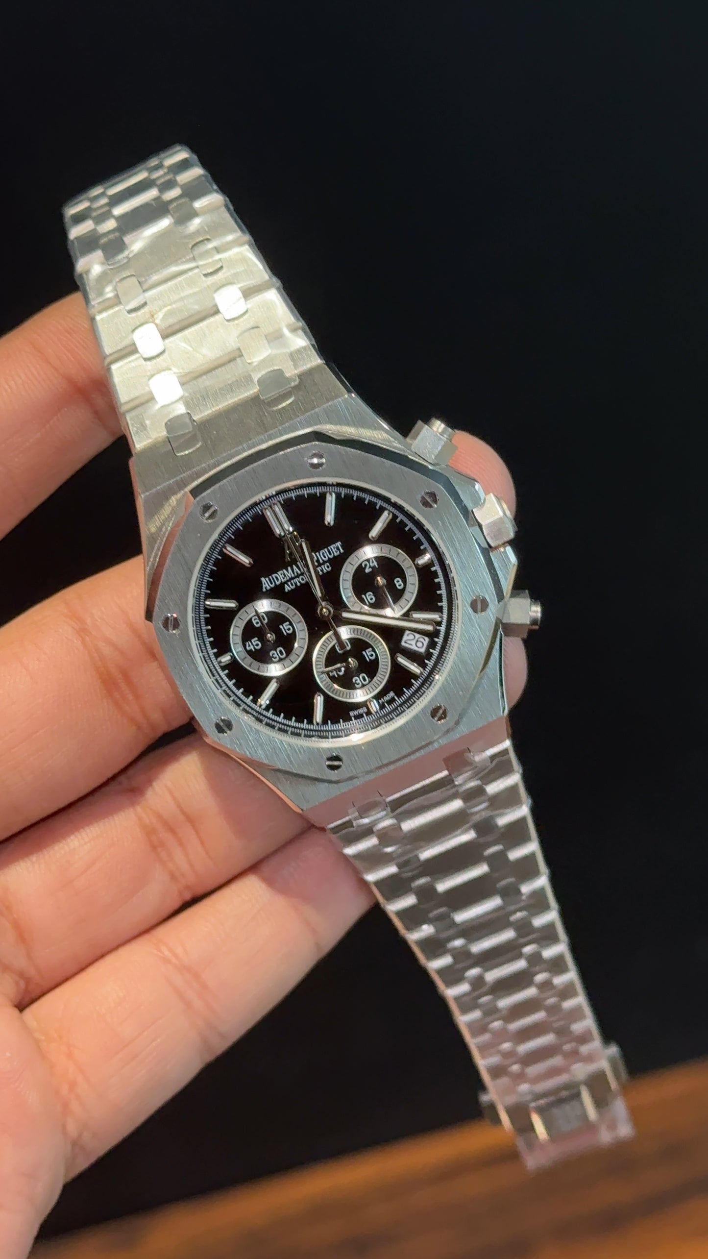 AP | Chrono | Silver Chain | Black Plain Dial