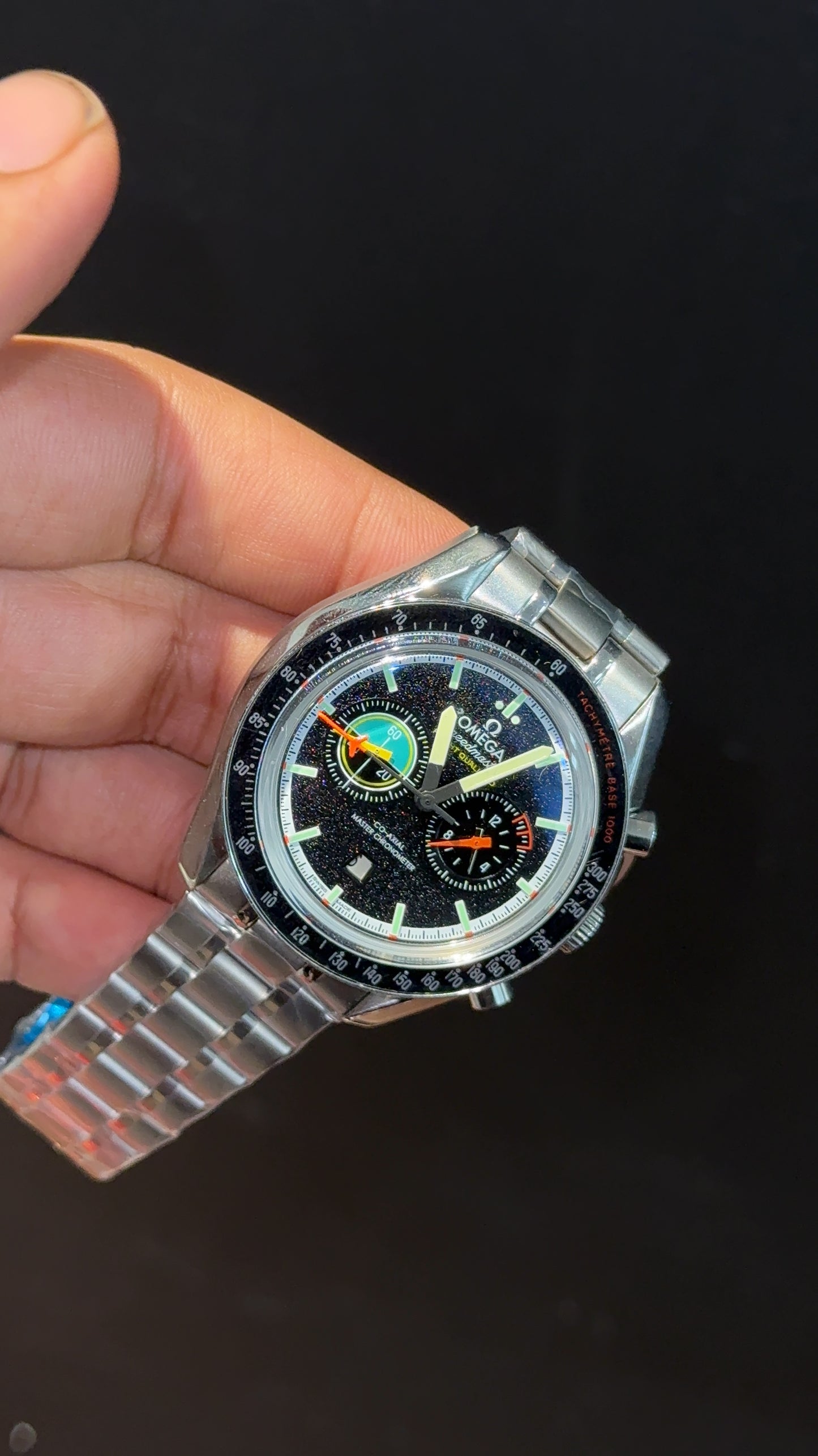 Omega Speedmaster | Silver Chain | Rainbow Chrono | Black Textured Dial