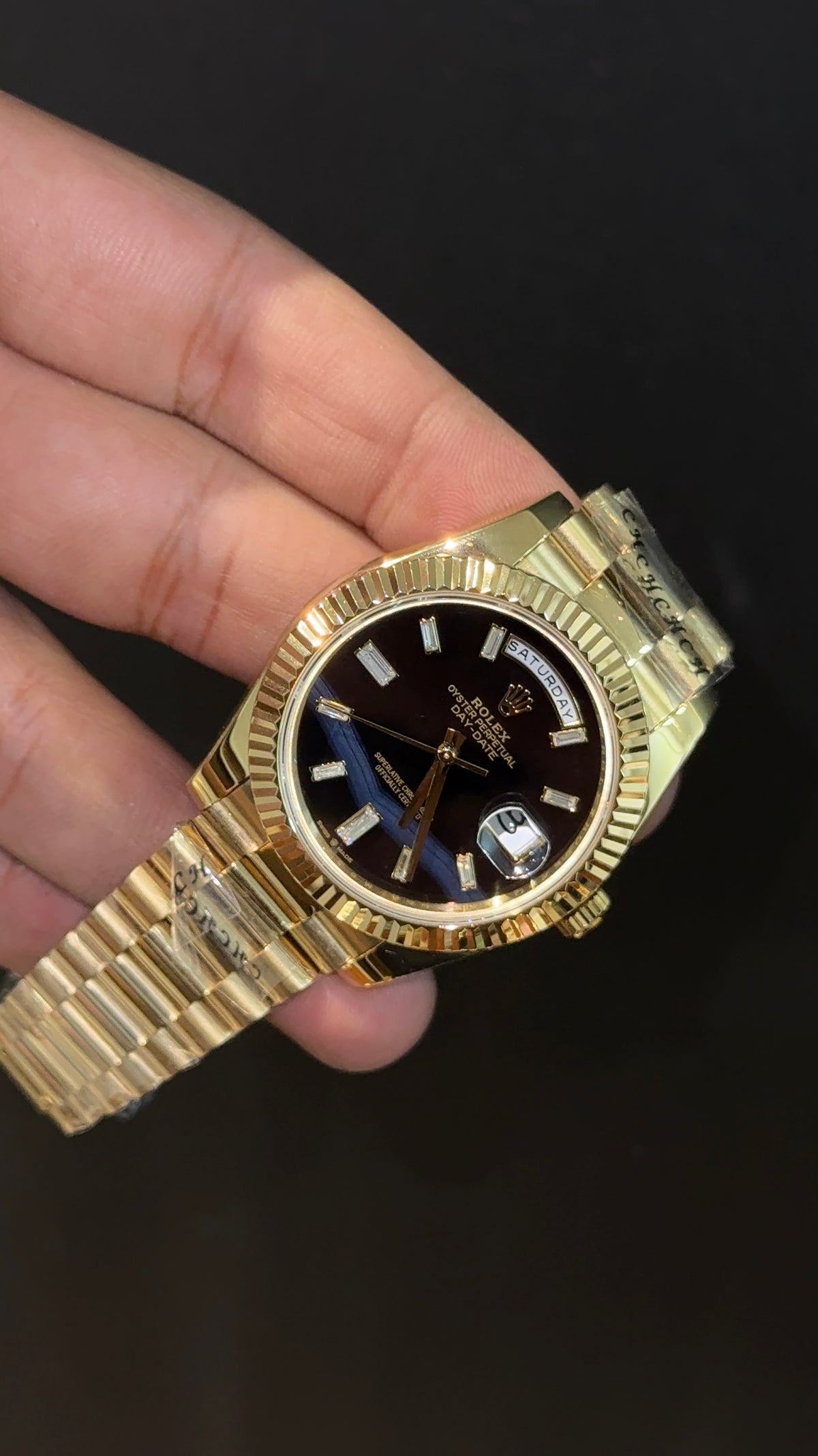 Premium Daydate | Gold Chain | Black Meteorite Dial