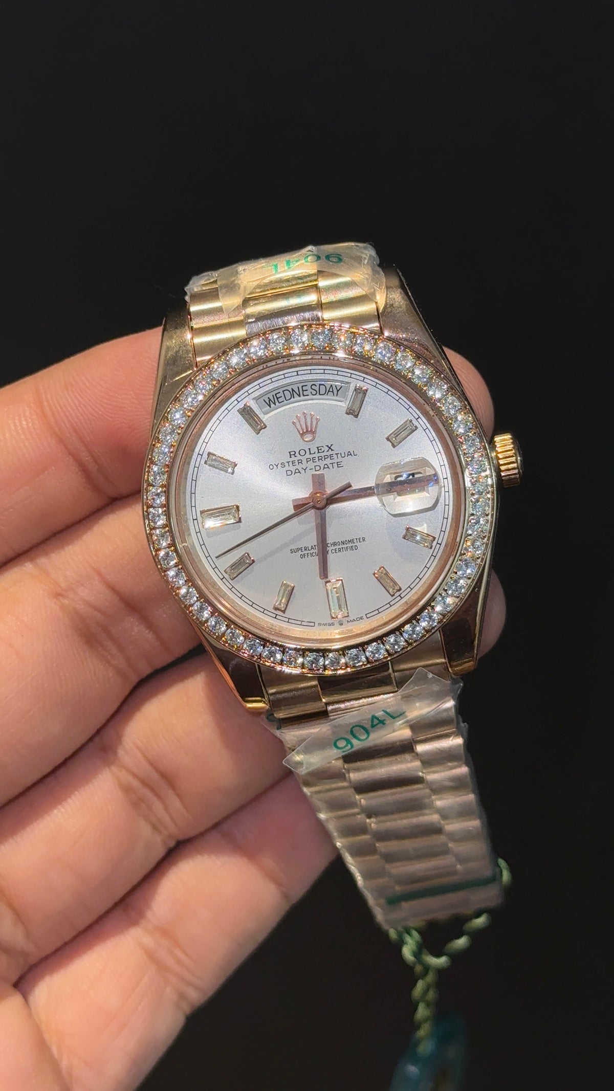 DayDate | Diamond Bezel | Rose Chain | Silver Pearl Dial