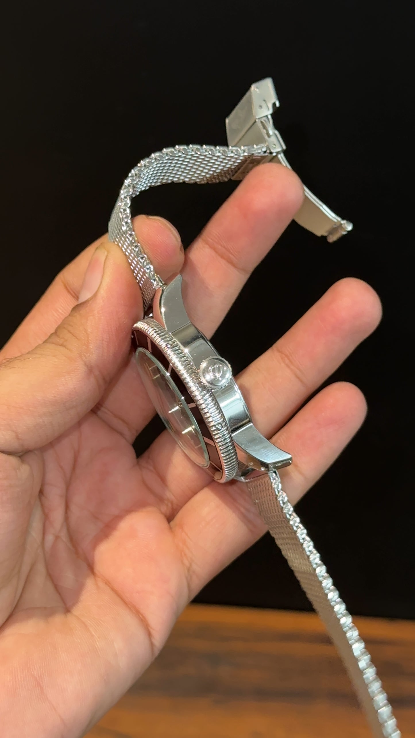 Brietling | Silver Magnetic Chain | Black Dial