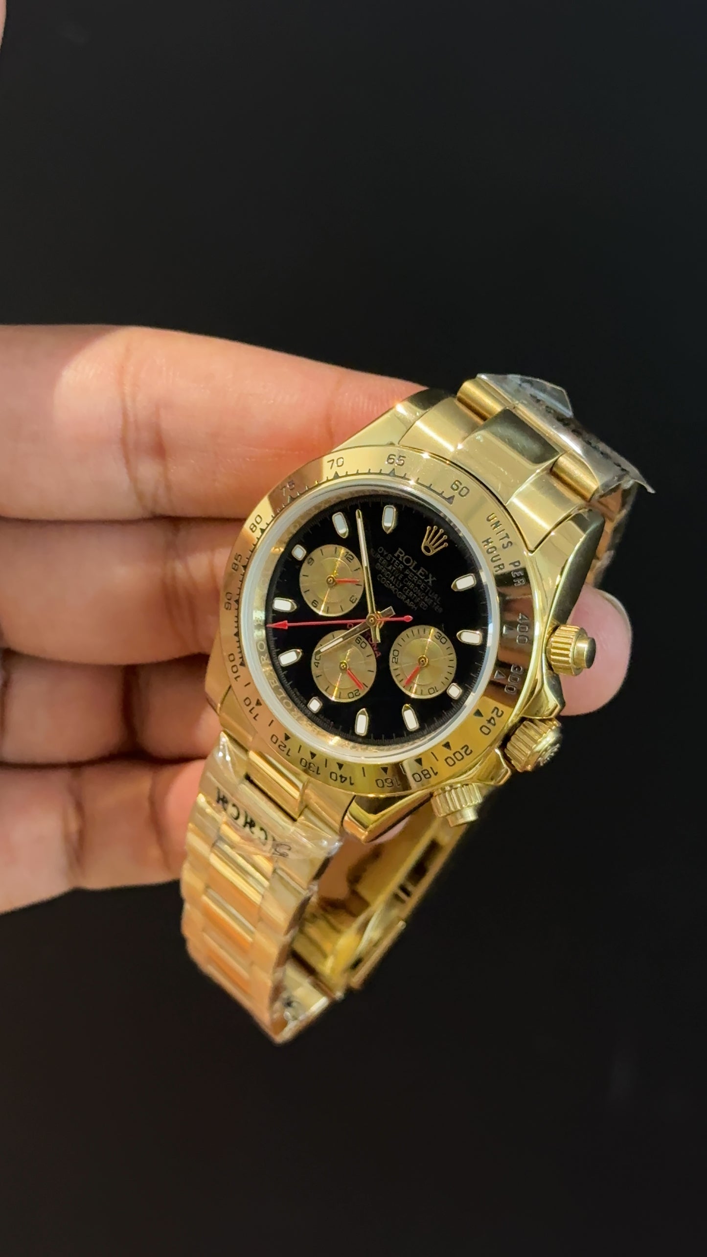 Daytona | Gold Chain | Gold Chrono | Black Dial | Red Niddle