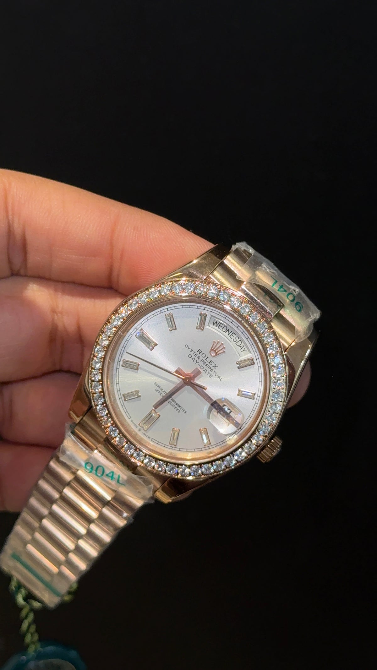 DayDate | Diamond Bezel | Rose Chain | Silver Pearl Dial