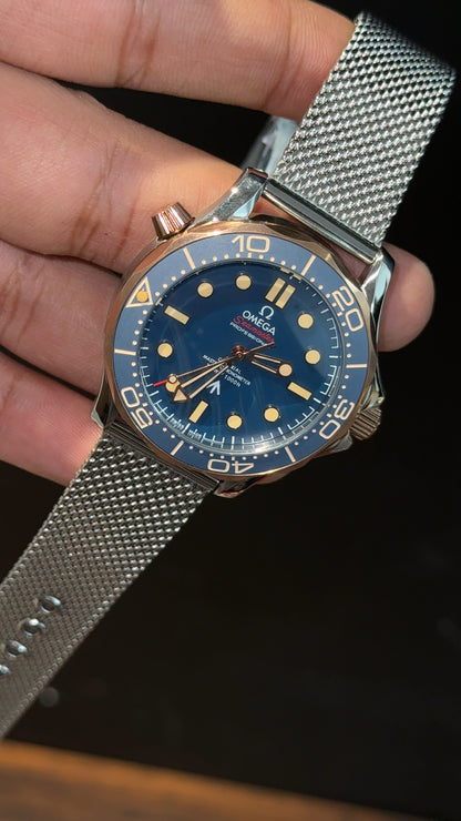 Omega Seamaster | James Bond | Silver Milanese Chain | Blue Dial