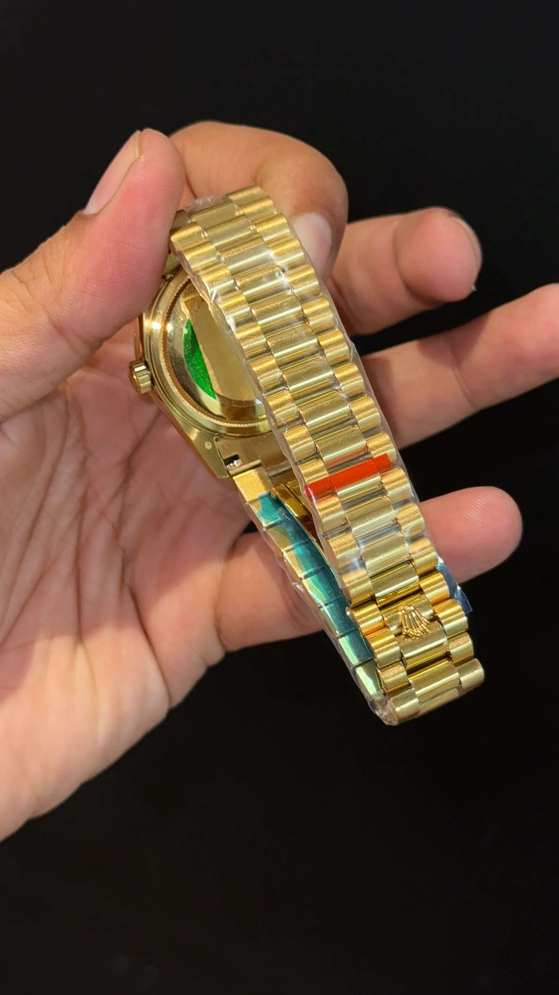 Daydate | 36mm | Gold Chain | Diamond Digit | Gradient Green Dial - twentyfour