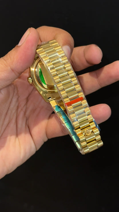 Daydate | 36mm | Gold Chain | Diamond Digit | Gradient Green Dial - twentyfour