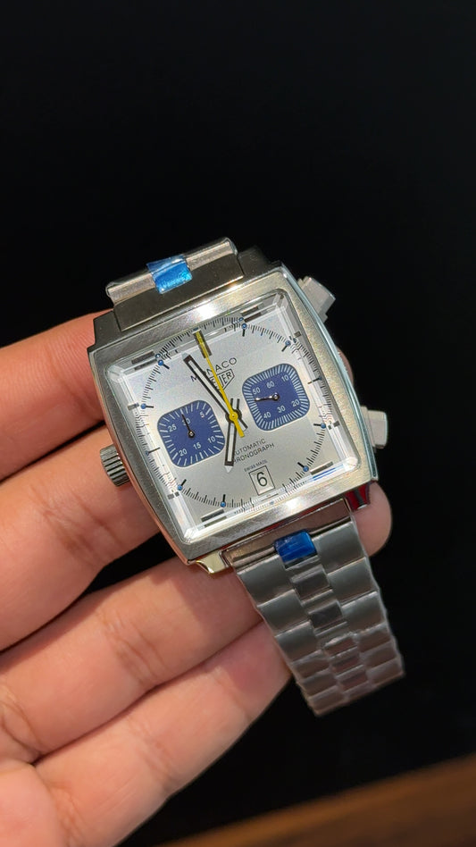 Tag Monaco | Silver Chain | Blue Chrono | Silver Dial