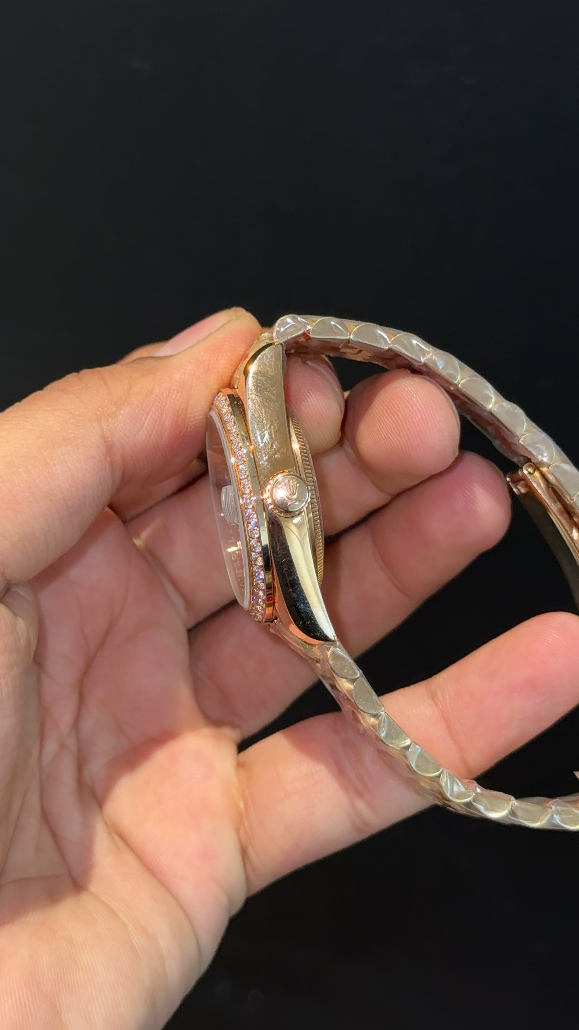 Daydate | 36mm | Diamond Case | Rose Chain | Diamond Digit | Gradient Brown Dial - twentyfour