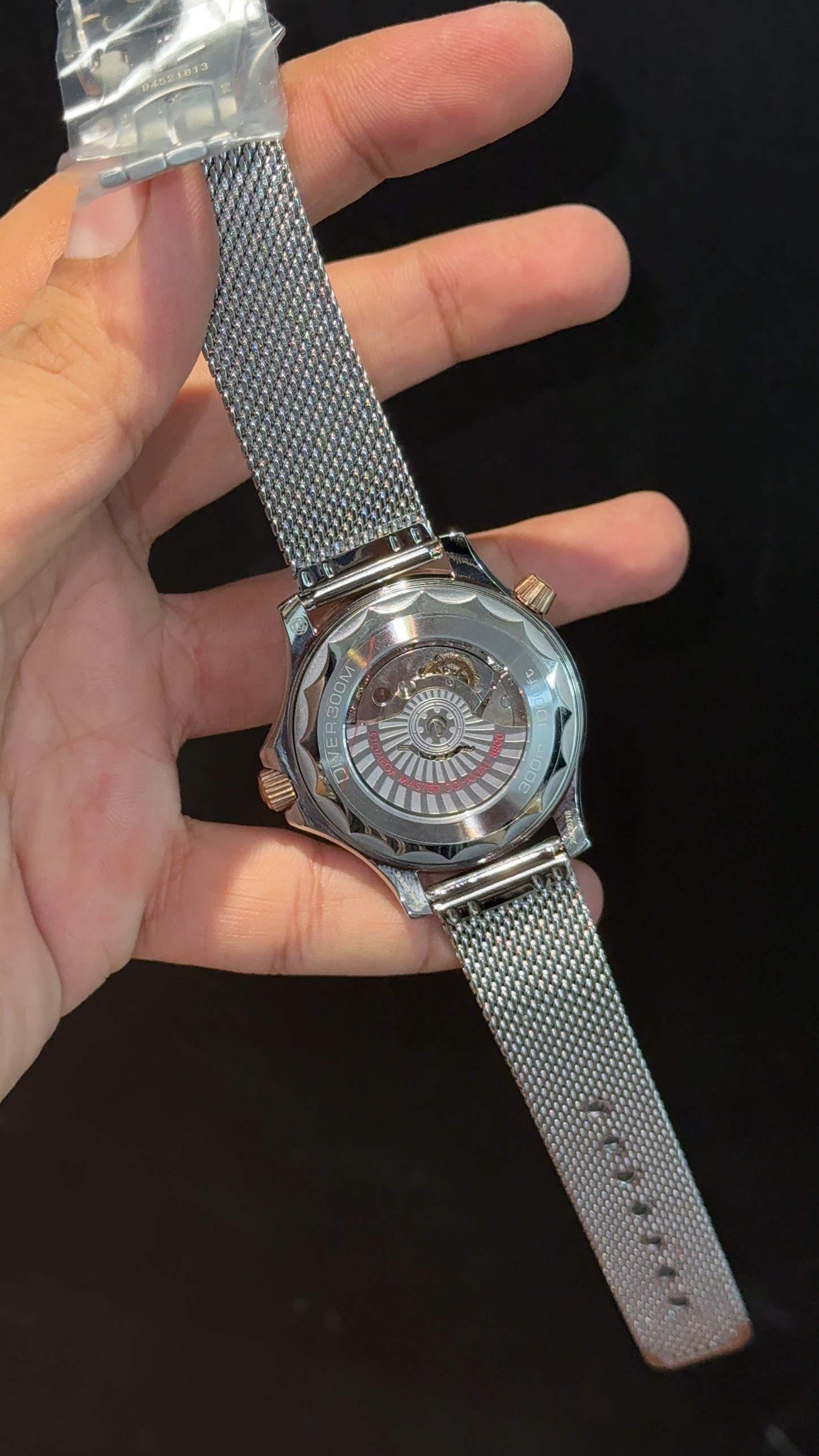Omega Seamaster Diver | Silver Milanese Chain | Rose Green Dial