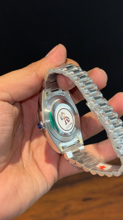 Premium DayDate | Silver Chain | Olive Green Dial