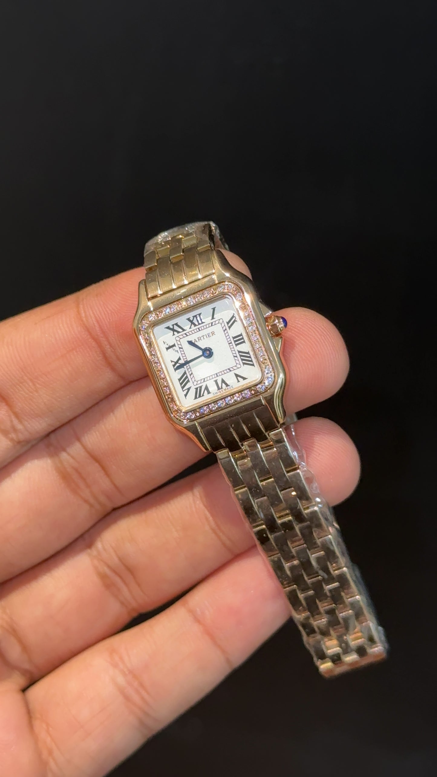 Cartier Panthere | 22mm | Woman  | Diamond Case | Rose Chain | White Dial