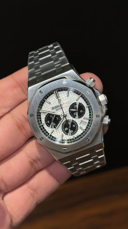 AP | Silver Chain | Black Chrono | White Dial