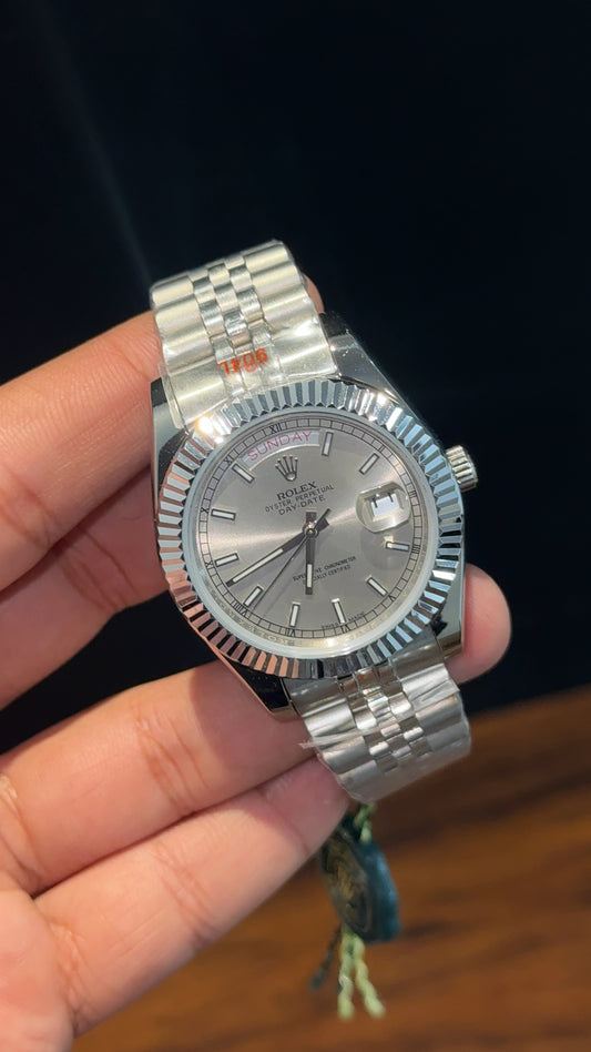 Daydate | Silver Chain | Light Grey Dial