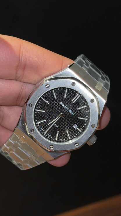 AP Auto | Silver Chain  | Black Dial