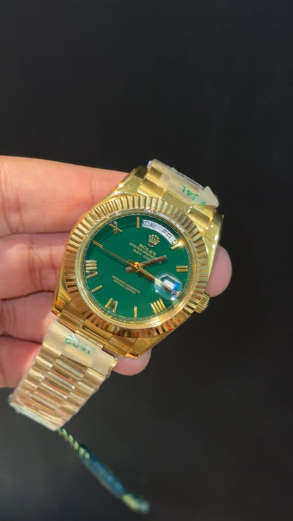 DayDate | Gold Chain | Dark Green Dial