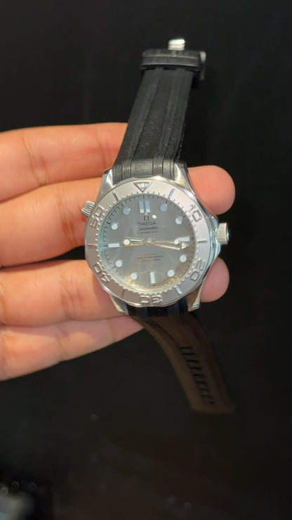 Omega Seamaster | Grey Bezel | Black Strap | Grey Dial - twentyfour