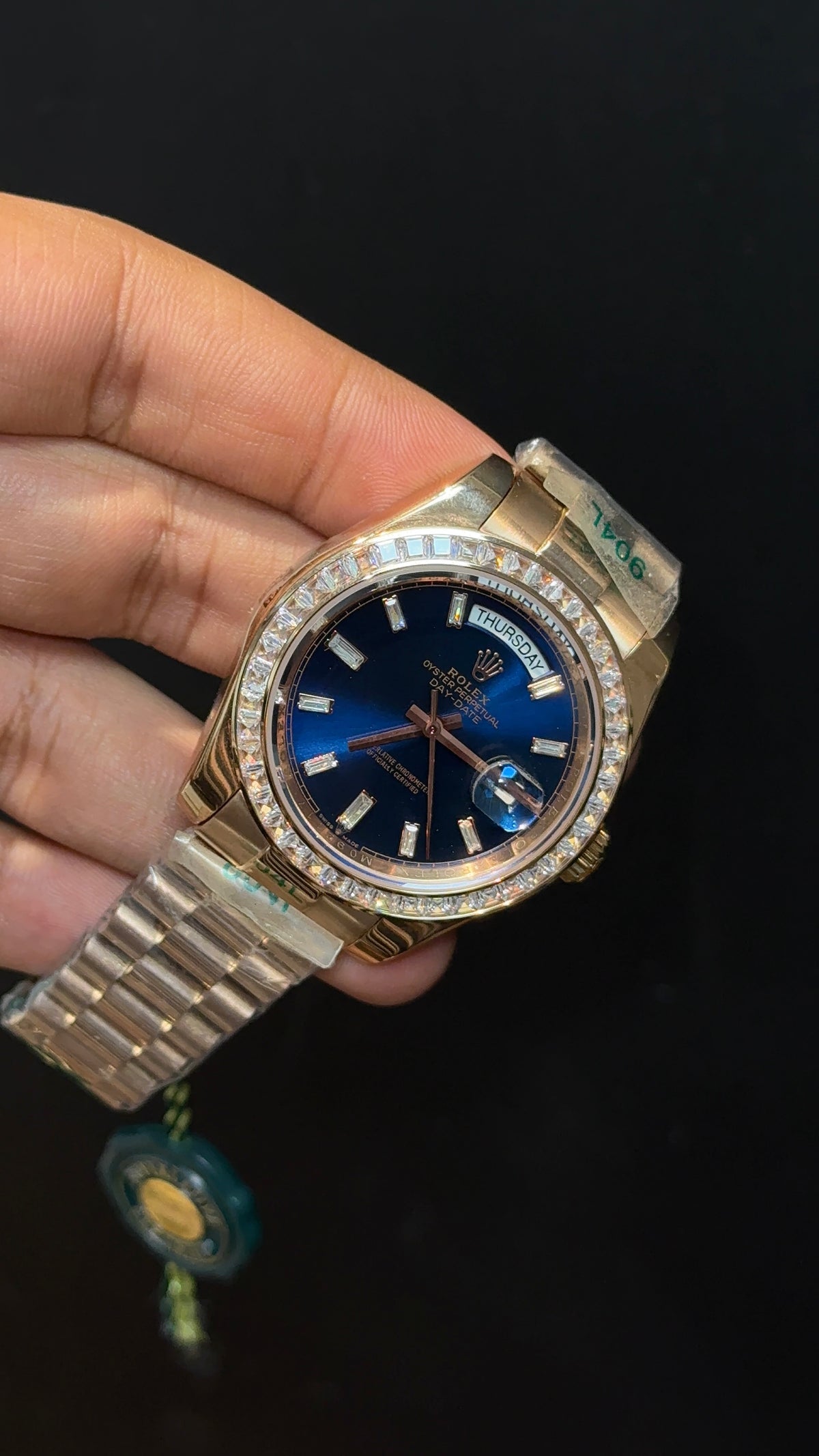 Daydate | Diamond Bezel | Rose Chain | Blue Dial