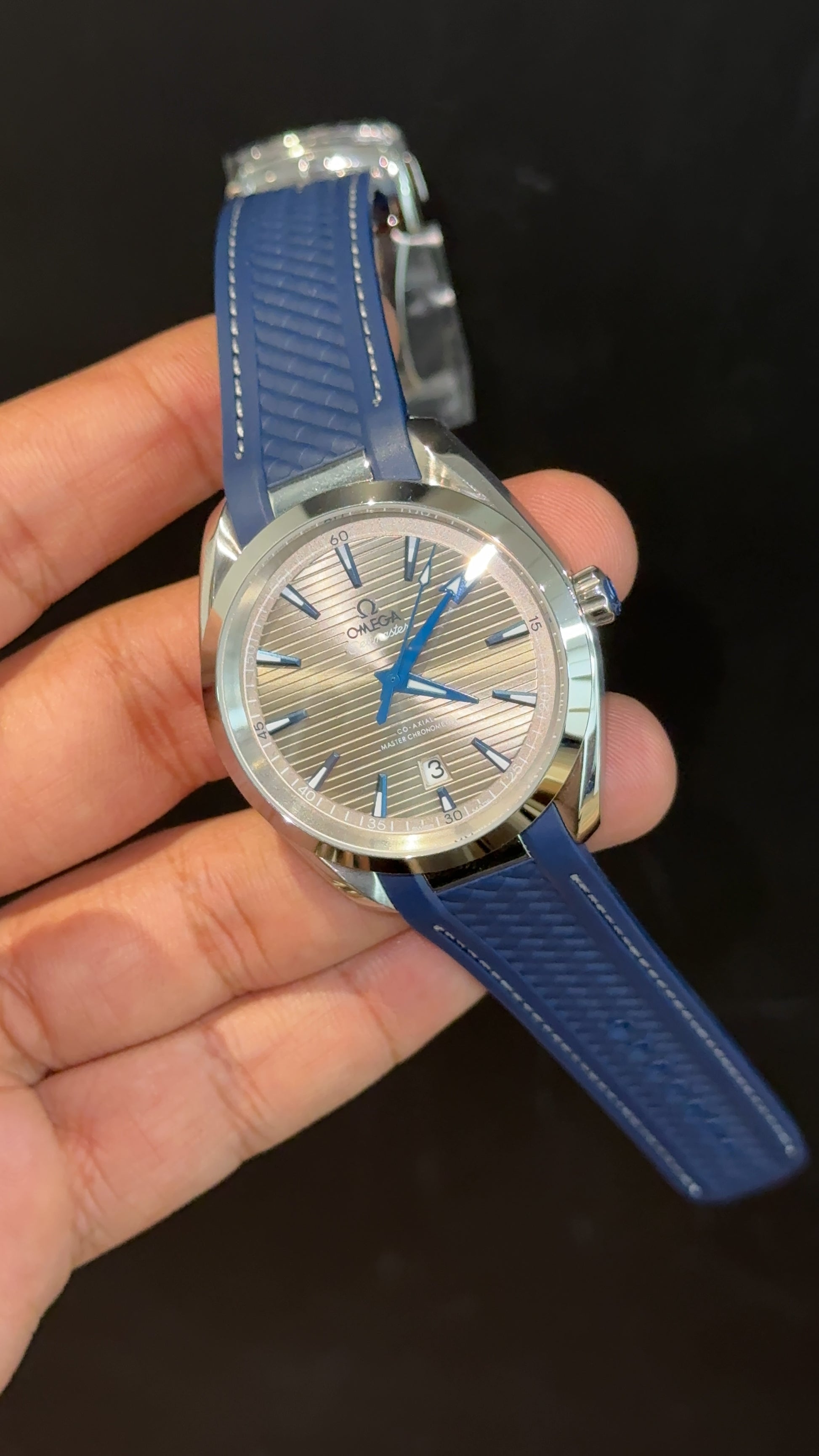 Omega Seamaster | Navy Blue Strap | Grey Texture Dial - twentyfour