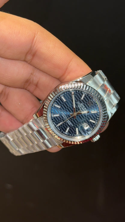 Datejusy | 36mm | Silver Chain | Navy Blue Textured Dial