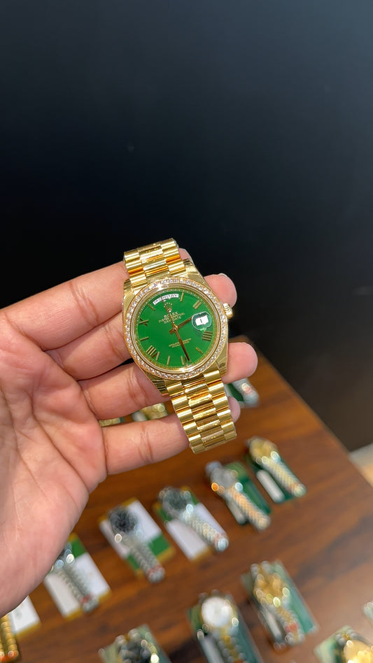 Premium Daydate | 40mm | Diamond Bezel | Gold Chain | Green Dial