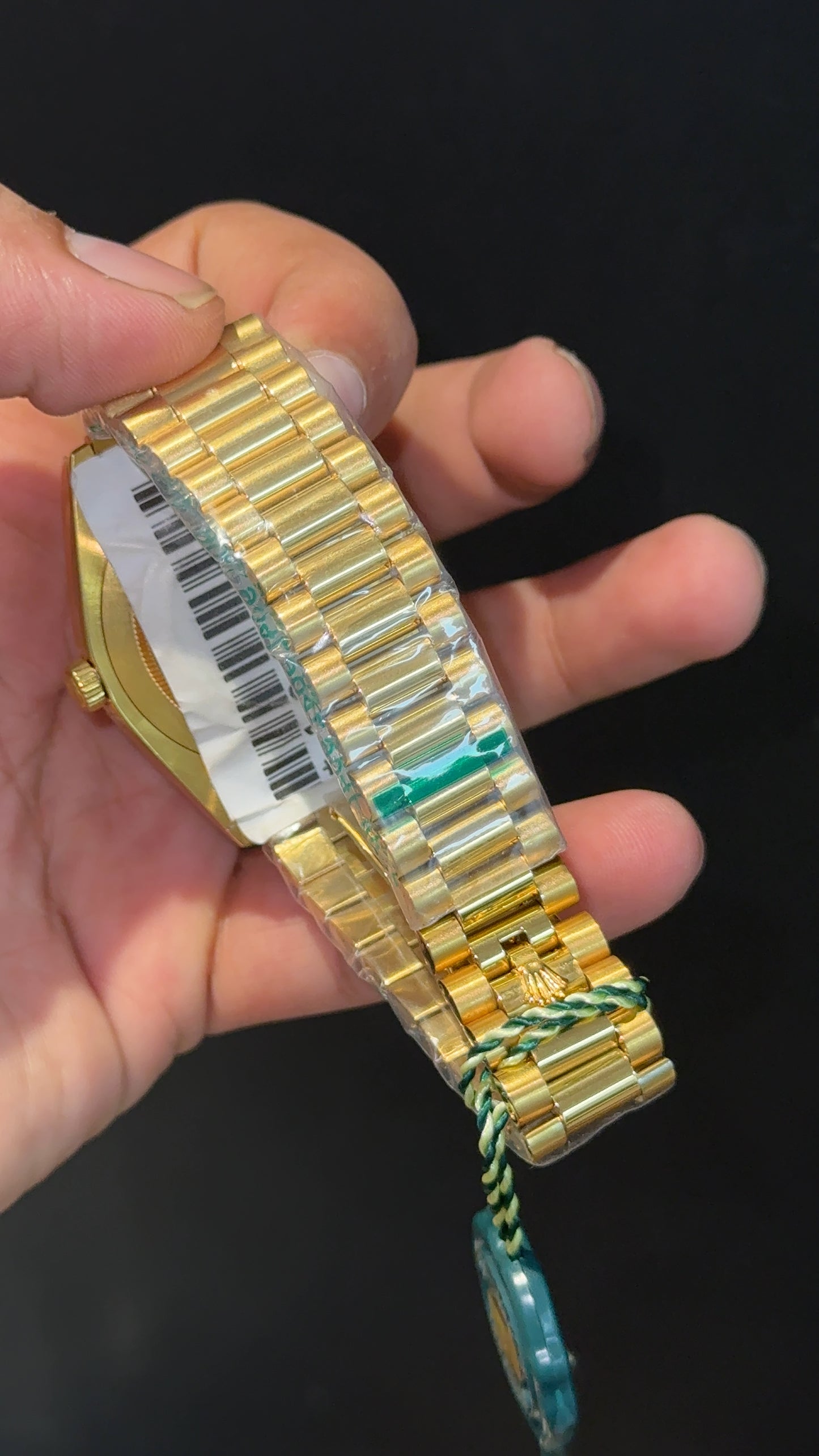 DayDate | Gold Chain | Pearl Digit | Green Dial