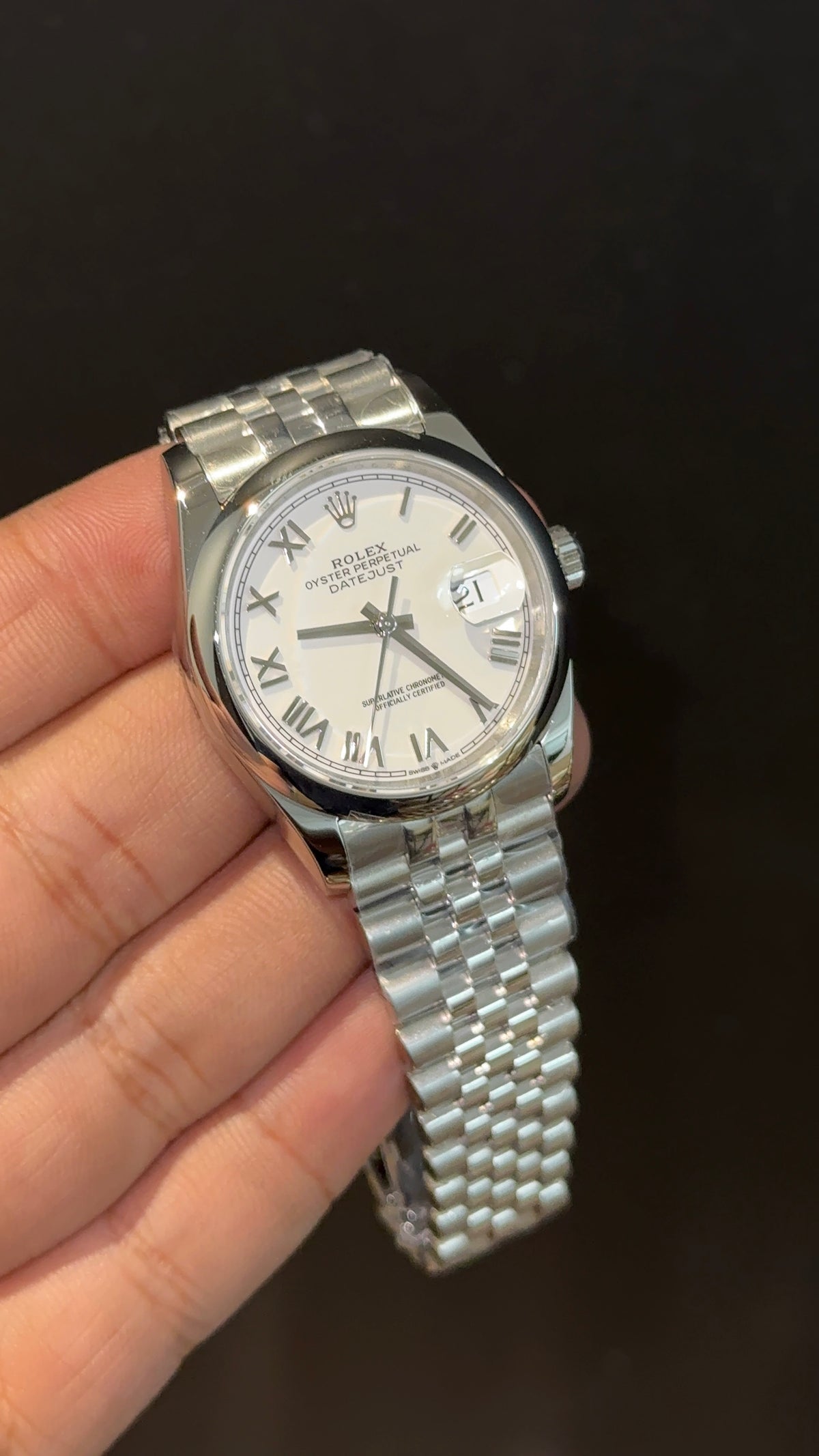 Premium DateJust | Plain Bezel | 36mm | Silver Chain | White Index Dial